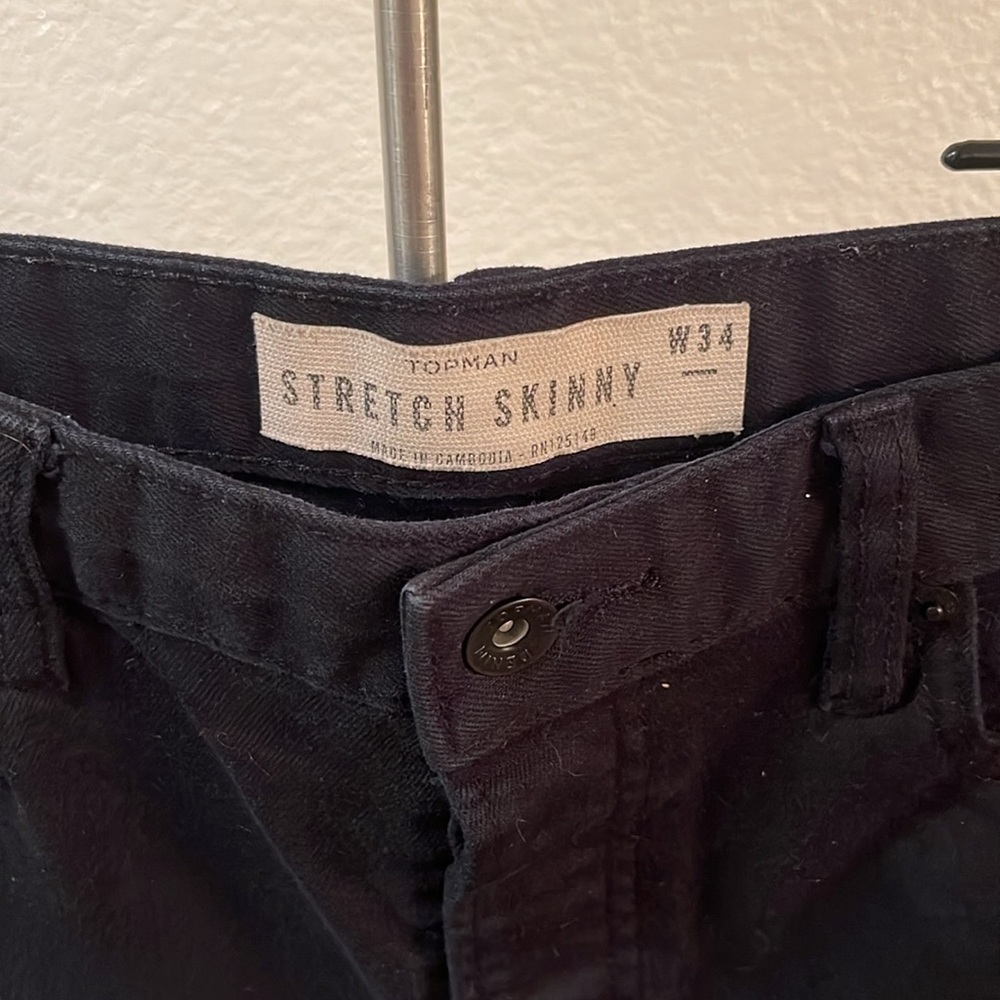 Stretch Skinny shorts - Picture 2 of 4